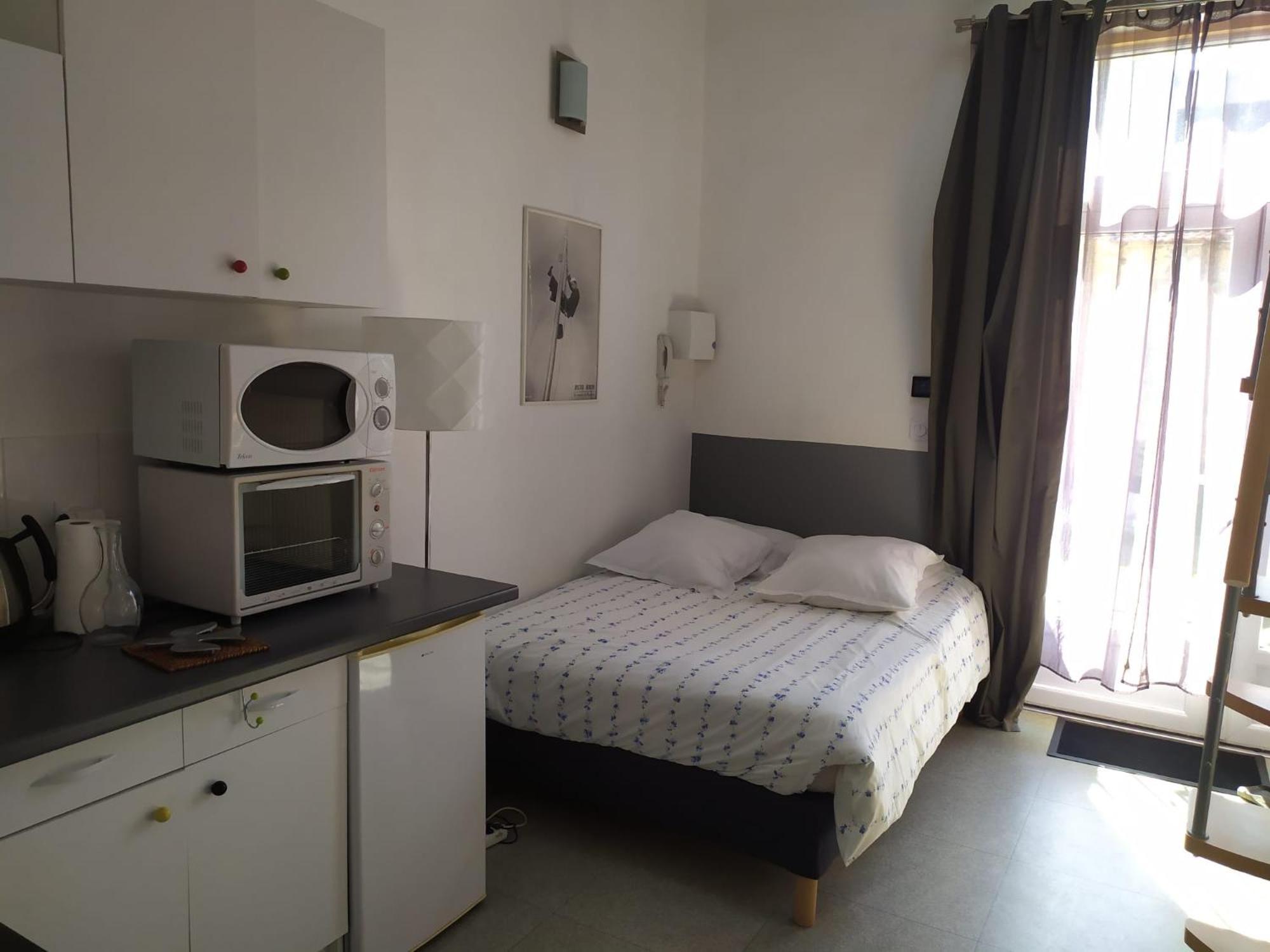 Aparthotel Les Bains Douches Périgueux Exterior foto